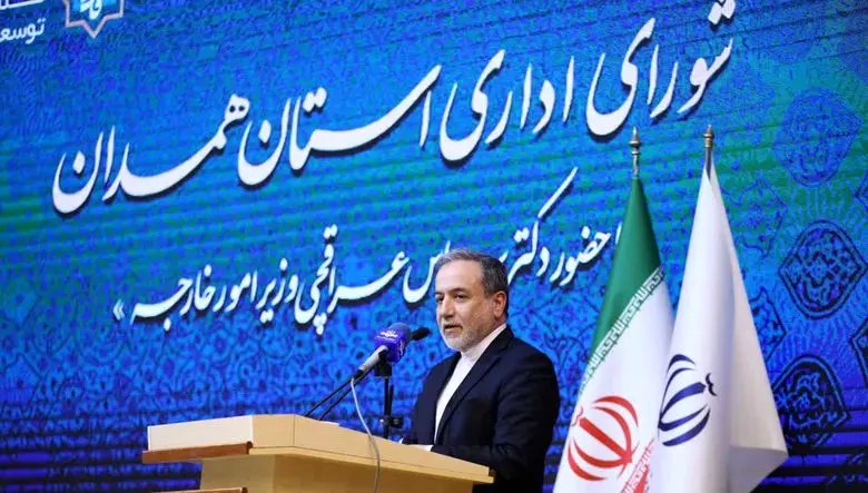 وزیر امور خارجه: "ایران قوی" و حفظ انسجام، راه دور کردن تهدیدها از ایران است