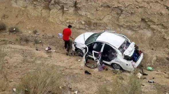 6 مصدوم بر اثر انحراف به چپ ساینا در سرخه