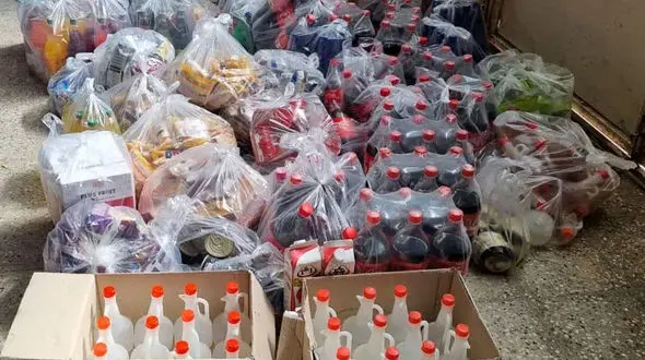 معدوم سازی بیش از 11 تن مواد غذایی و آرایشی غیرمجاز / در بهبهان صورت گرفت