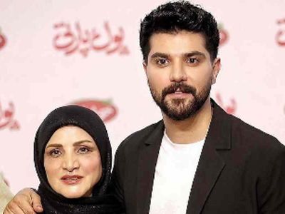 فیلم / سینا مهراد وقتی خوش قدو بالایی و خوشگل مامانت مثل شیر ازت مقابل دخترای محل محافظت میکنه /جذابیت سینا مهراد در سریال «از یاد رفته»