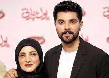 فیلم / سینا مهراد وقتی خوش قدو بالایی و خوشگل مامانت مثل شیر ازت مقابل دخترای محل محافظت میکنه /جذابیت سینا مهراد در سریال «از یاد رفته»