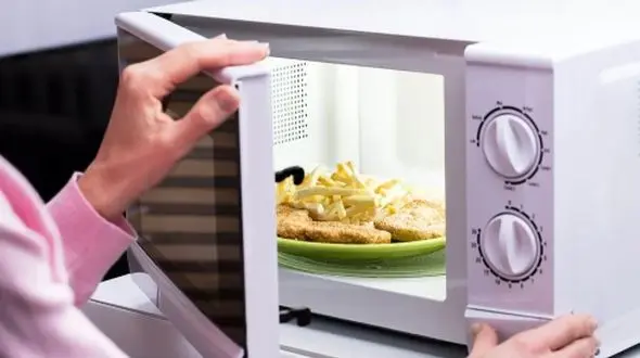 لیست غذاهای ممنوعه برای دوران پس از زایمان سزارین