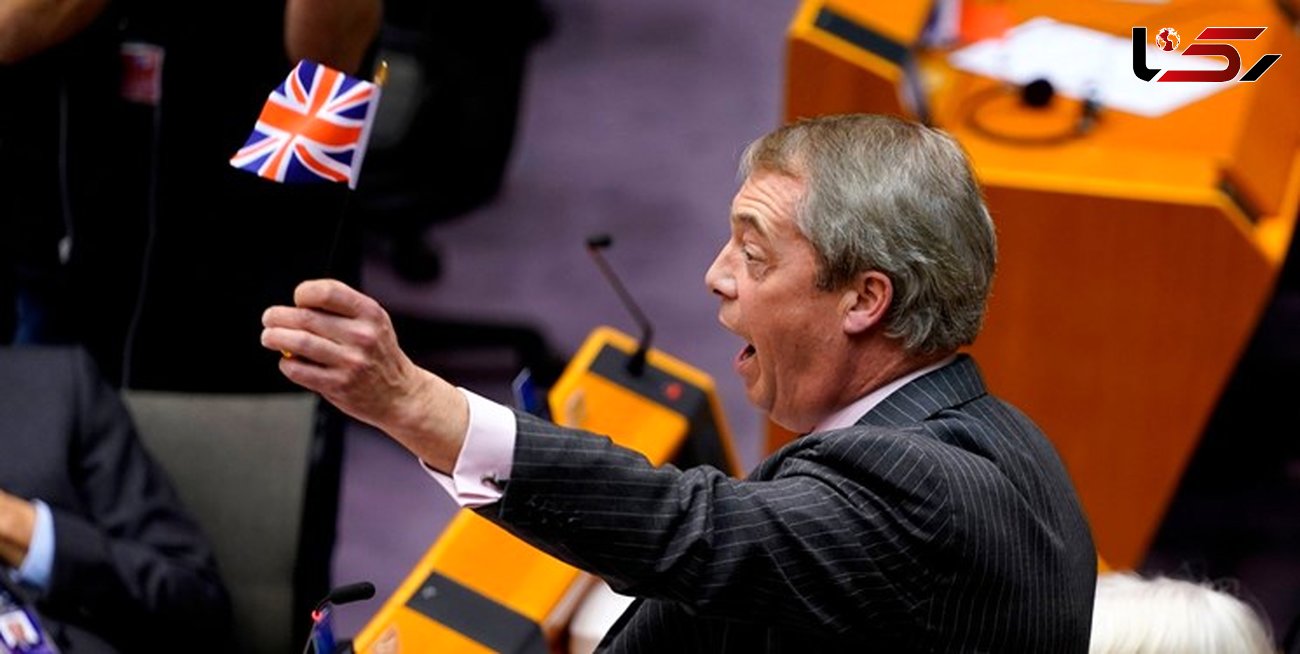 جدال لفظی معاون پارلمان اروپا با رهبر حزب برگزیت؛ «پرچمتان را بردارید و از جلسه خارج شوید»