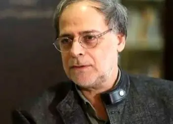 فیلم/  چشم هایتان که بی دریغ می گریست، مثل آفتاب مهربان هنوز هست/ شعرخوانی بینظیره استاد عبدالجبار کاکایی که روح آدم رو نوازش میکنه