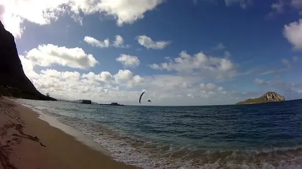 سقوط وحشتناک پاراگلایدر خوش شانس  + فیلم