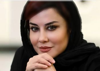 فیلم / نگاهی به چیدمان اعیانی و زیبای خانه آشا محرابی، بازیگر سریال «ناریا»/ از مبلمان مدرن و گل‎‌های غول پیکر تا زیبایی بی‌نظیر خونه دوبلکس و اتاق خواب !
