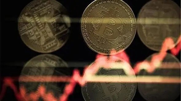 سقوط قیمت بیت‌کوین به زیر 42 هزار دلار