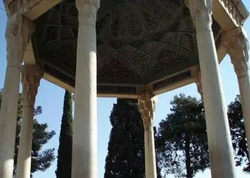 تفسیر فال حافظ امروز 8 مرداد 1405