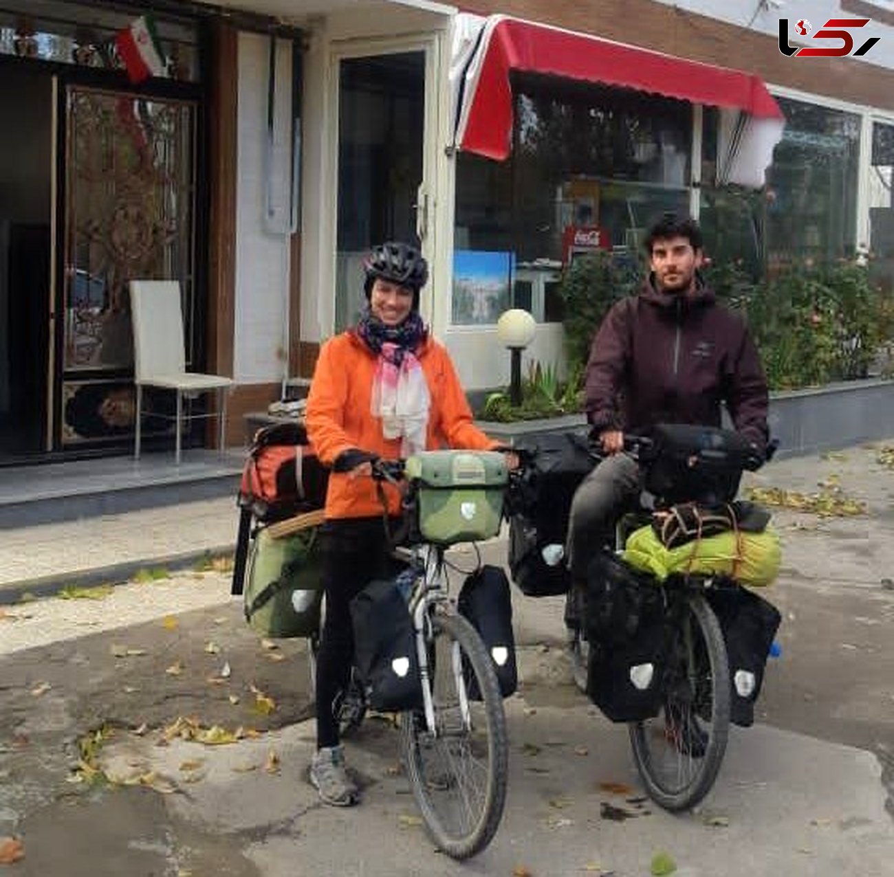 زوج دوچرخه سوار آرژانتینی به هشترود رسیدند / هموطنان مسی جام جهانی را در ایران می بینند