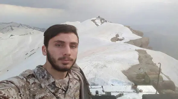 اشرار ضدانقلاب پاسدار علی پیغامی را شهید کردند