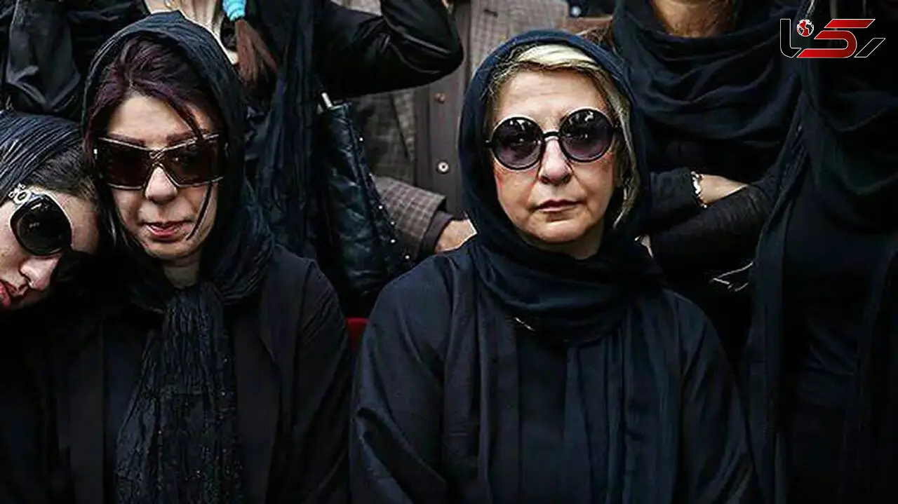 مراسم تشییع دخترعموی مرجانه گلچین، با حضور چهره های سرشناس و بازیگران / روحش شاد و یادش گرامی