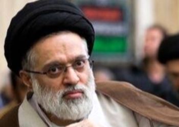 جزئیات خانه اجاره‌ای پسر بزرگ رهبر انقلاب؛ دوتا فرش ماشینی، دو‌ سه تا پشتی ابری معمولی و بدون مبلمان/ پسر کو ندارد نشان از پدر