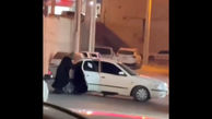 فلیم لحظه فرار ۵ سارق با لباس‌زنانه از طلافروشی در قشم