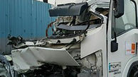 واژگونی کامیون در آزادگان / راننده کامیون از مرگ حتمی نجات یافت