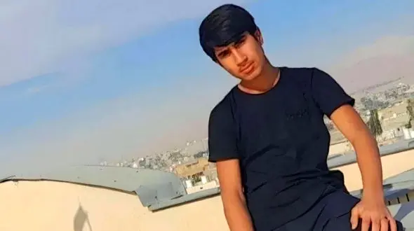 مرگ هولناک پسر دانش آموز در تصادف خودروی سوختبر با تریلی در جاده راسک + فیلم و عکس