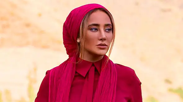 عکس از بهاره افشاری 