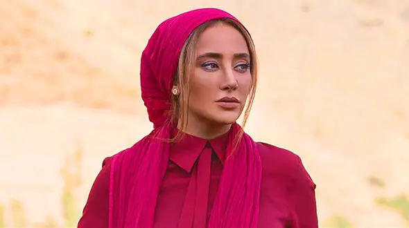 عکس از بهاره افشاری 