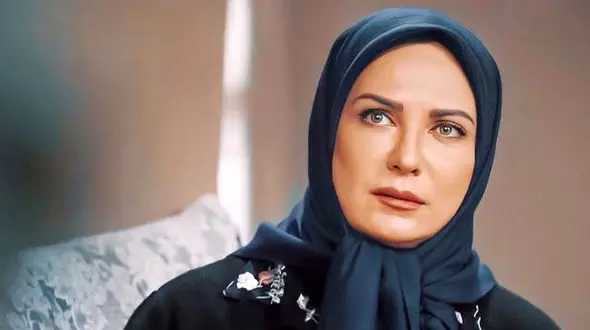 عجیب ترین حیوان خانگی لعیا زنگنه ! / خانم چشم آبی در عکسی شاد !