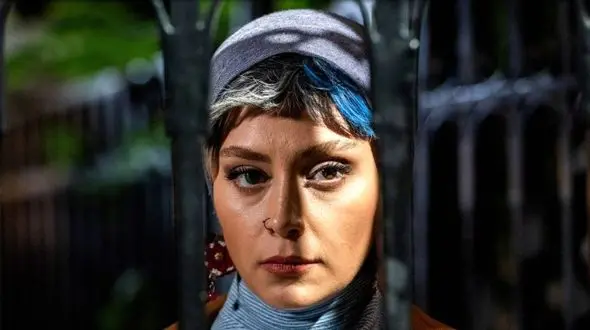 دیبا زاهدی قصد اغفال شهاب حسینی را دارد! 