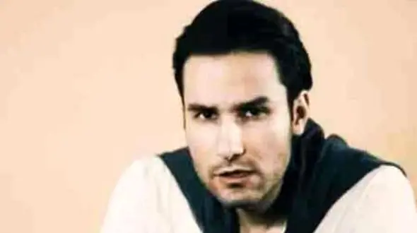 دانلود آهنگ باشکوه مهدی احمدوند/ دیگه عاشق نمیشم