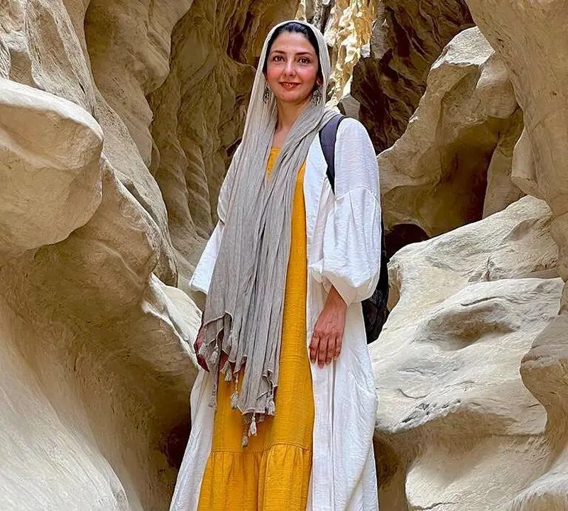تاریخ وبگردی | تغییر چهره بهار نوحیان خارج از تلویزیون در 47 سالگی