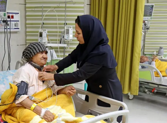 استنکاف از پرداخت بدهی ۸۰ همتی وزارت بهداشت؛ پرسنل سلامت قربانی تورم و تعلل!