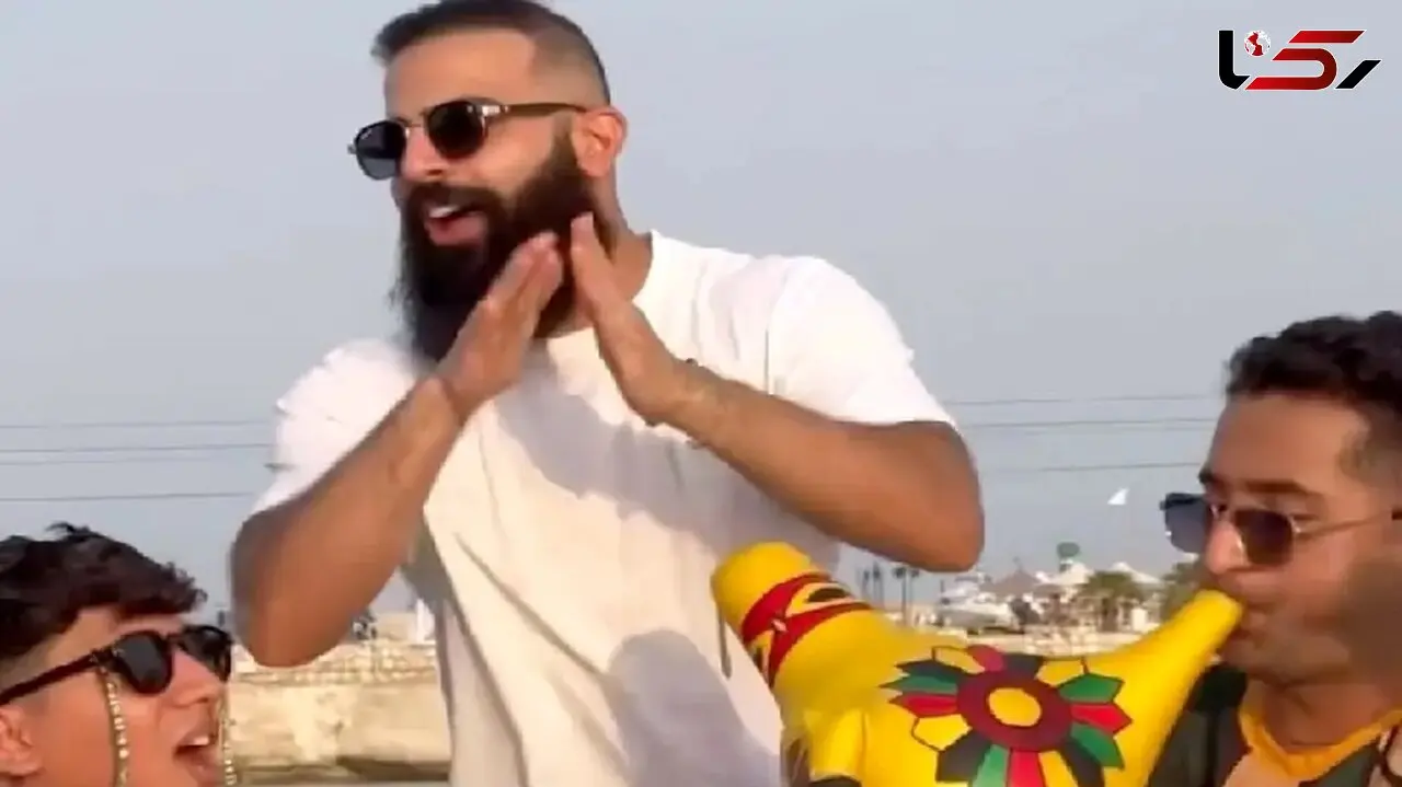 فیلم رقص و آواز بر و بکس جنوب تو قایق با سور و سات دریا دریا و خوندن و رقصیدن فقط نی انبانی