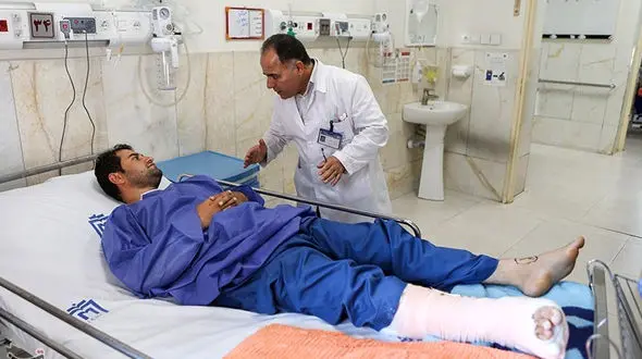 ۲۳۷ مصدوم زلزله کرمانشاه در بیمارستانهای تهران بستری شدند + تصاویر 