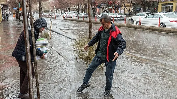صدور هشدار سطح زرد هواشناسی / بارش باران و رعدوبرق در ۲۴ استان
