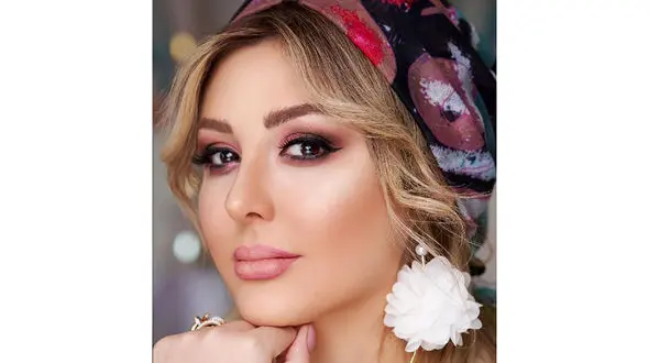 نیوشا ضیغمی تصادف کرد؟ ! + عکس  صورت خونین خانم بازیگر