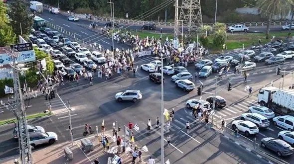 خانواده‌های اسرای اسرائیلی جاده بین تل‌آویو و حیفا را بستند