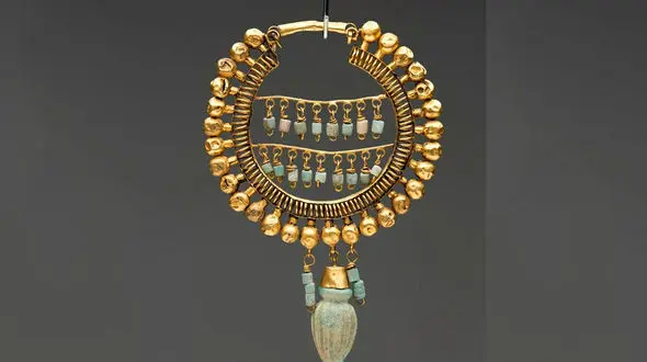 زیباترین گوشواره هخامنشی + عکس و رمز و راز این گوشواره کم نظیر