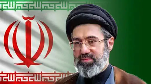 عکس های آیت الله مجتبی خامنه ای همراه 3 برادرش در یک مراسم / از برادر بزرگتر تا کوچکتر