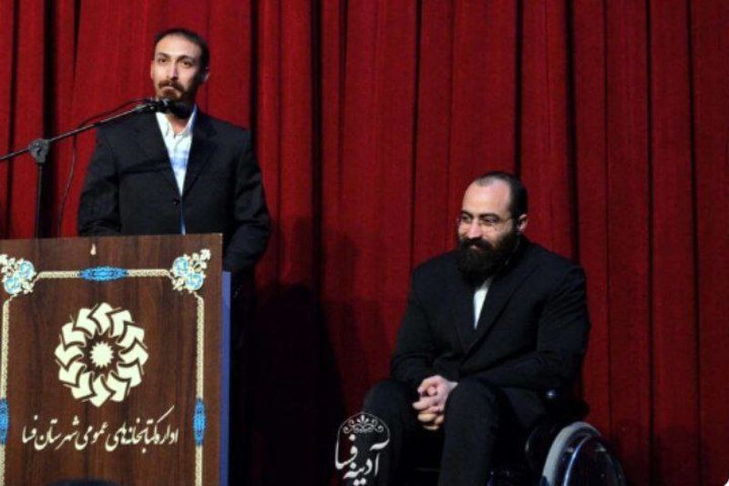 عکس آیین رونمایی و تجلیل از کتاب های تخصصی علوم پایه پزشکی در فسا