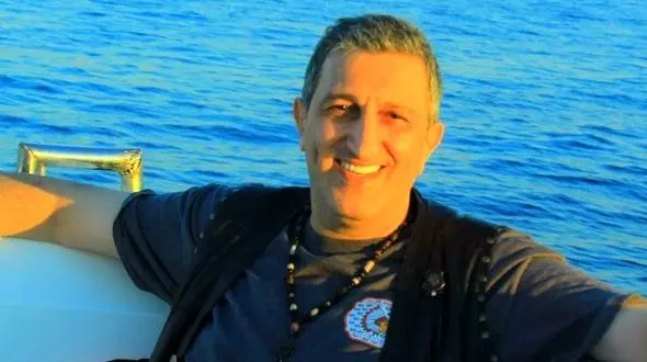 اتفاق دردناک برای یوسف صیادی ! / آقای بازیگر در شرایط سخت !