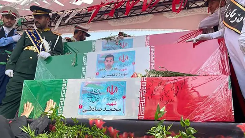  تشییع پیکر شهدای تجاوز رژیم صهیونیستی به ایران 