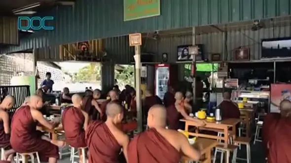 ماجرای آزار یک زن بودایی توسط مرد مسلمان دروغ بود/بن لادن میانمار کیست؟!+ تصاویر