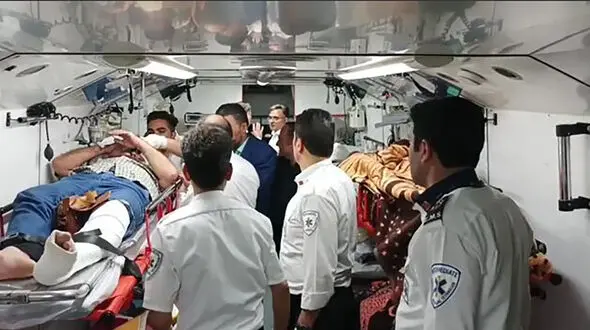 مصدومان حادثه واژگونی اتوبوس مسافران ایرانی در ارمنستان به بیمارستان تبریز منتقل شدند