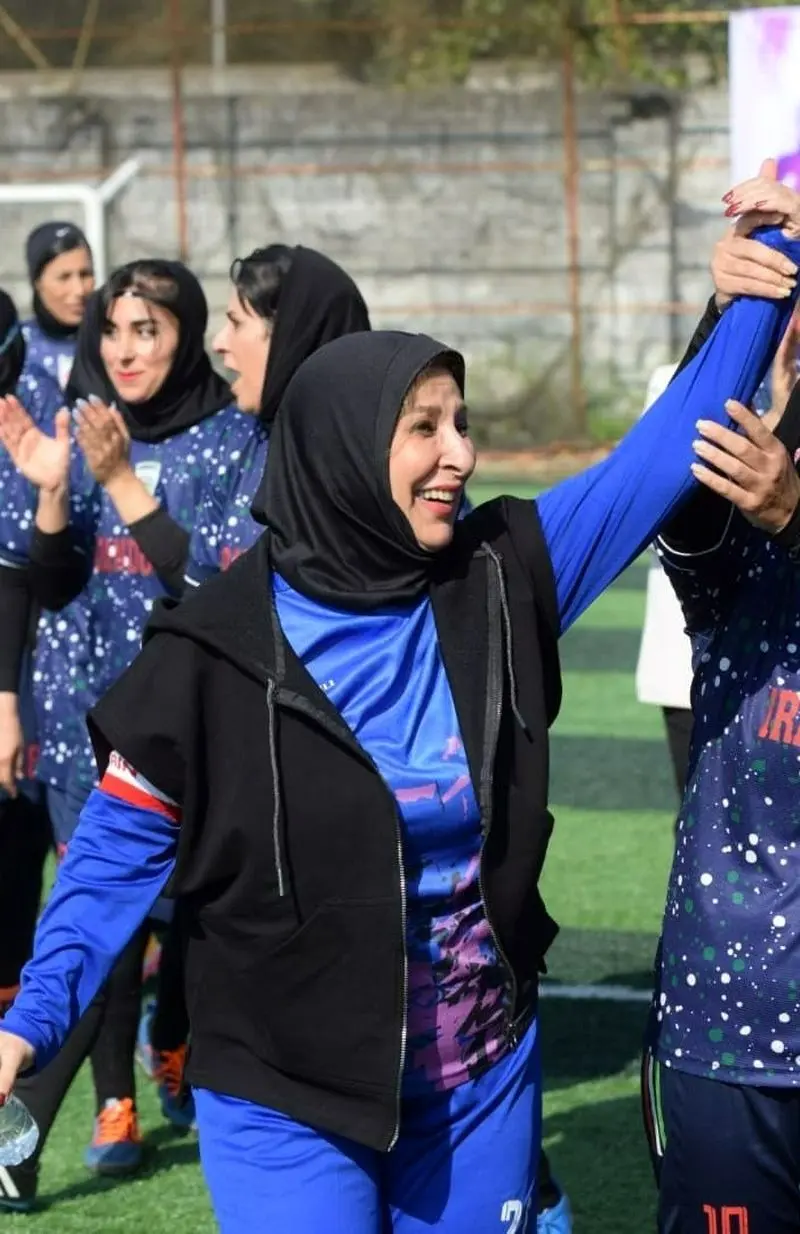 مرجانه گلچین