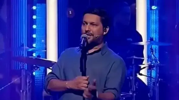 فیلم آواز باشکوه حامد بهداد / راک خواندن قدرتمند حامد بهداد که رو نکرده بود همچین استعدادی بلده ...