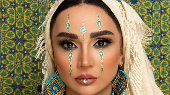 عکس / رونمایی  شبنم قلی خانی از خواهر زیبایش  در تولد خانوادگی  / شباهت دوخواهر با مادرشان جذابه ...