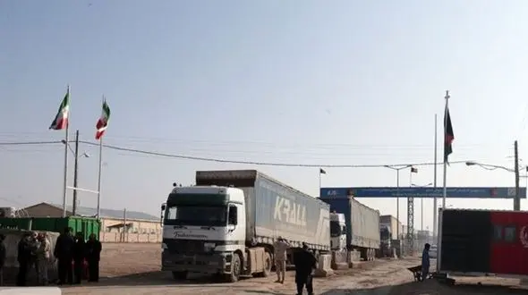 مراجعه به برخی گمرکات مرزی افغانستان ممنوع شد + جزئیات