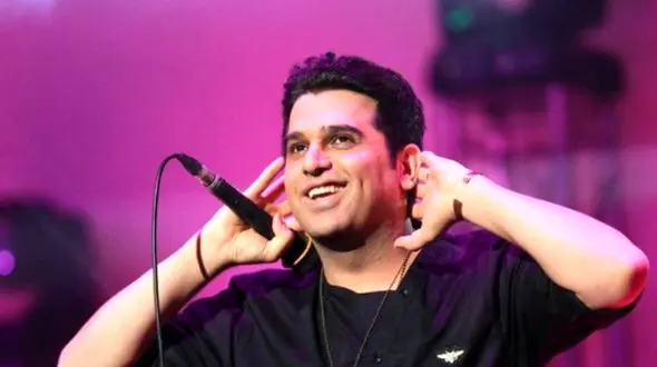 فیلم / حمید عسکری : در شأن خودم نمیبینم حواشی دور و  برم باشه، یه زمانی وسط حاشیه زندگی می کردم...