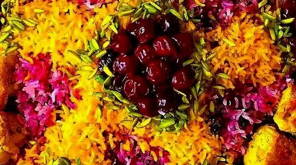 از تن ماهی با پوره گوجه تا آلبابو پلو با گوشت چرخ کرده