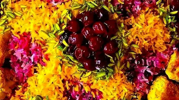 از تن ماهی با پوره گوجه تا آلبابو پلو با گوشت چرخ کرده