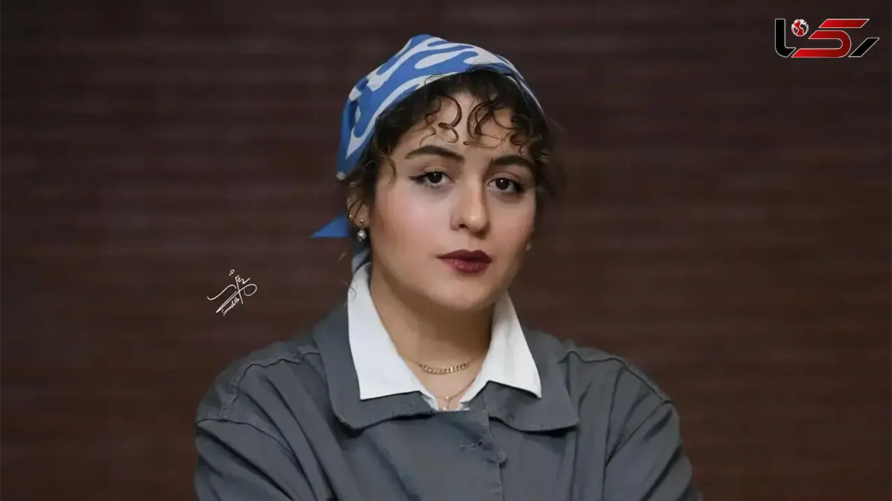 نگاهی به خانه ساده و نوستالژیک فاطیما بهارمست؛ از کتابخانه پر تا آشپزخانه قدیمی + عکس
