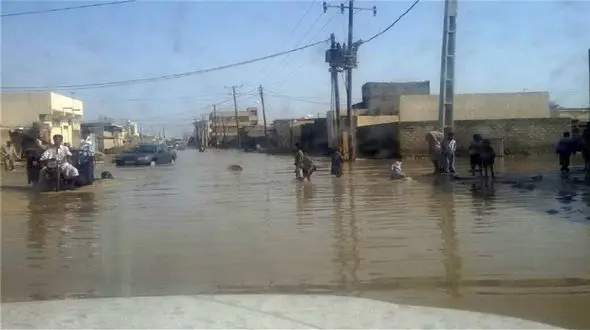بندر کنارک پربارش‌ترین شهر ایران در ۴۸ ساعت گذشته / زیر آب رفتن بیش از ۴۰ درصد منازل مردم و معابر 