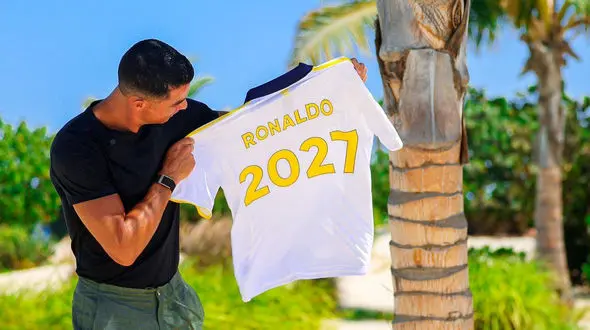 جزئیات قرارداد جذاب کریس رونالدو با النصر/ سود خالص خالص خالص!