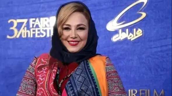 استوری عجیب بهنوش بختیاری در شب سال نو میلادی/ عکس