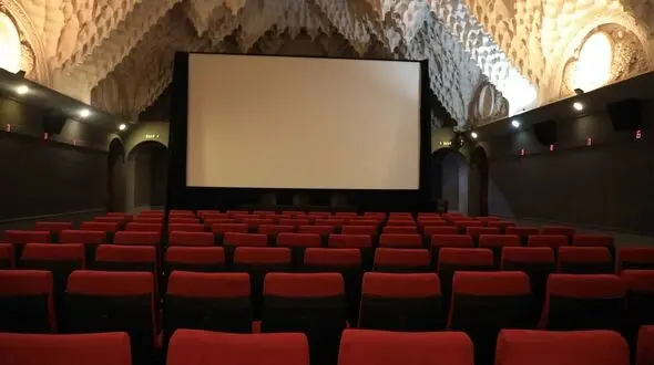 تصویب نوسازی سینما فردوسی و احیای بافت فرسوده خیابان کرمان